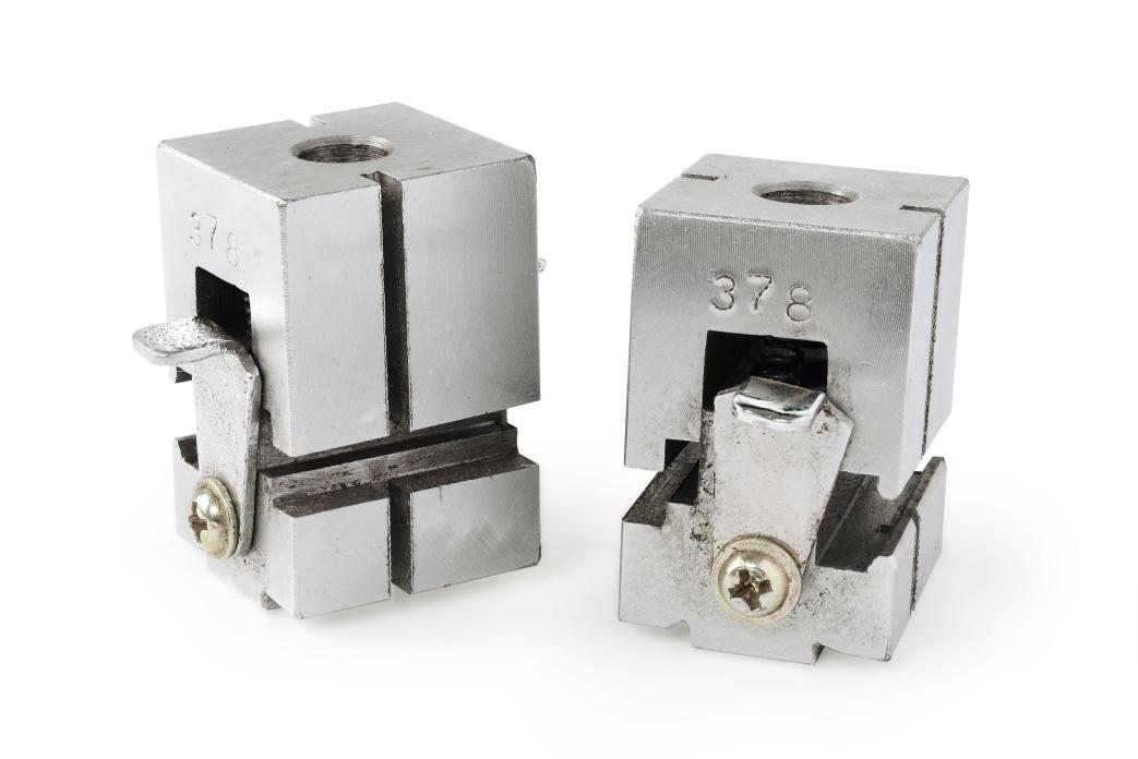 Тиски для станка Leader 100E (левые английские)